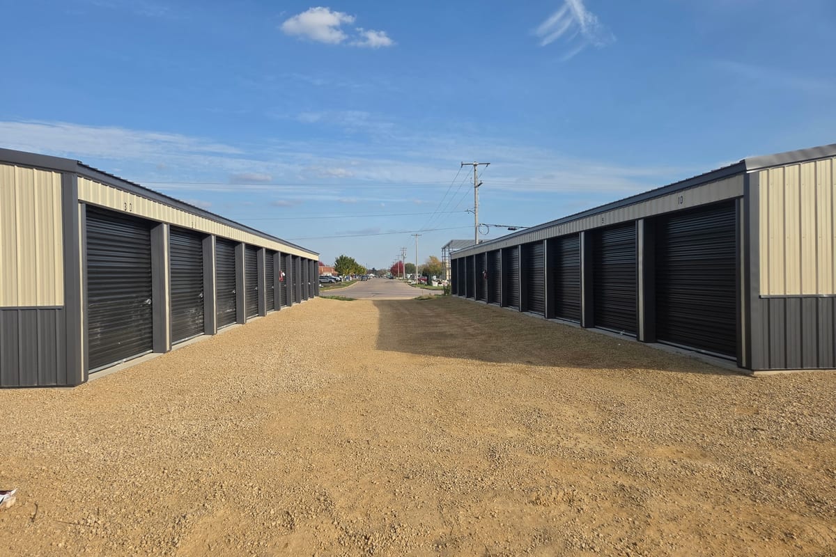 RLXtra Storage drive-up units